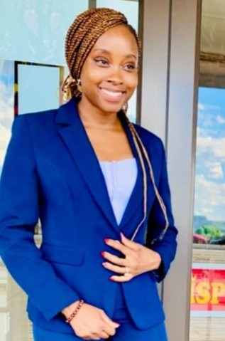 Lisakazi Vowana